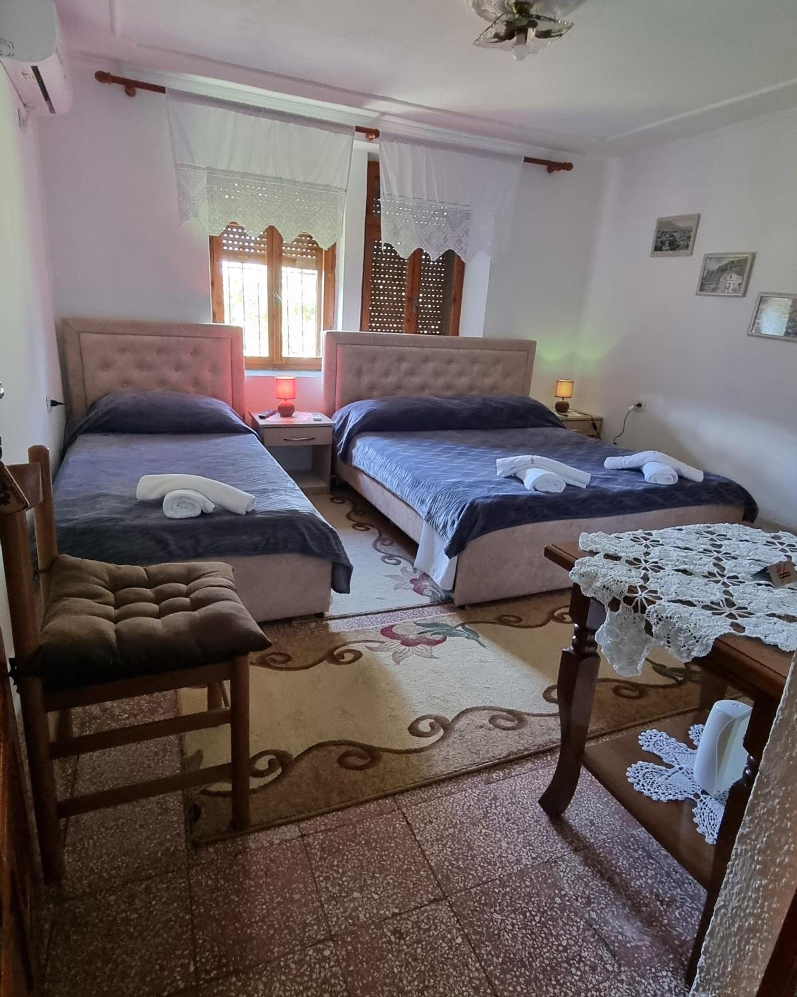 Guesthouse Arber Gjirokastra Kültér fotó