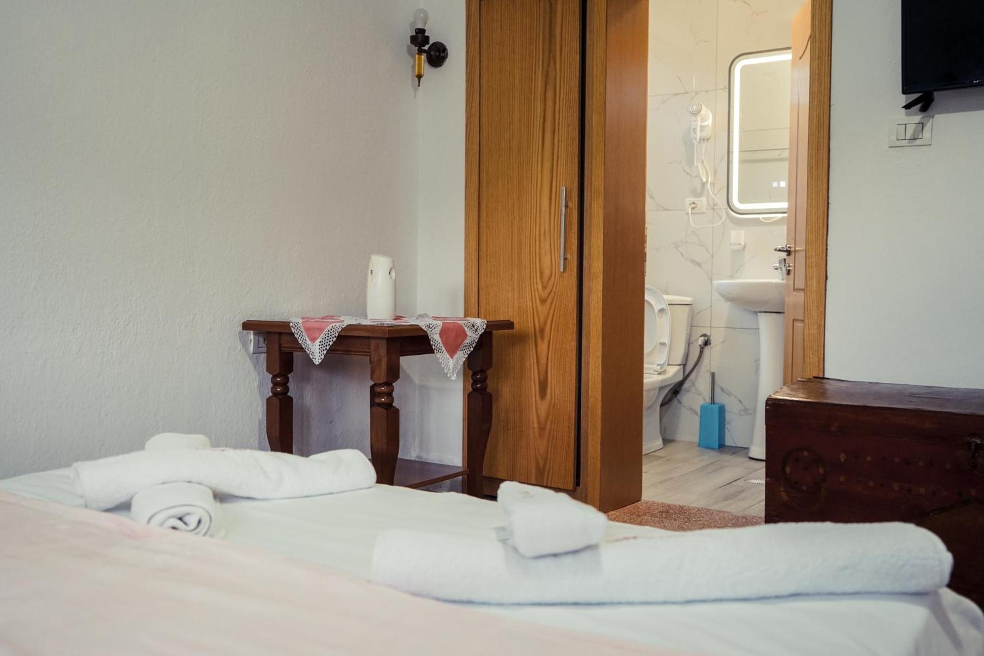 Guesthouse Arber Gjirokastra Kültér fotó